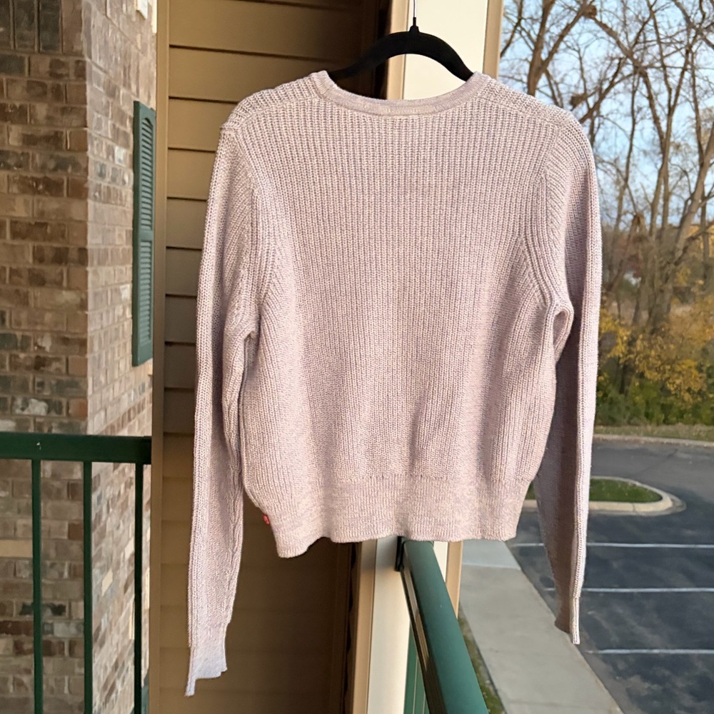 🆕 Levi’s Lavender Waffle Knit Sweater Soft Cotton Blend Cozy Ribbed Knit Size M - Picture 5 of 16